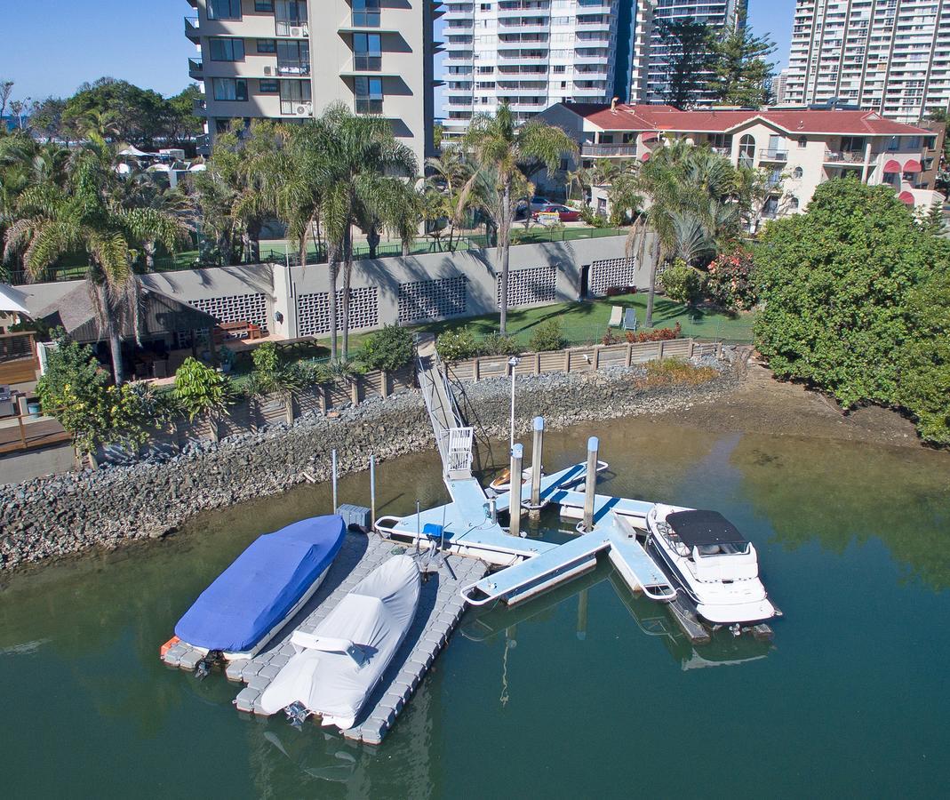 Capricorn One Beachside Holiday Apartments - Official Gold Coast Exterior foto