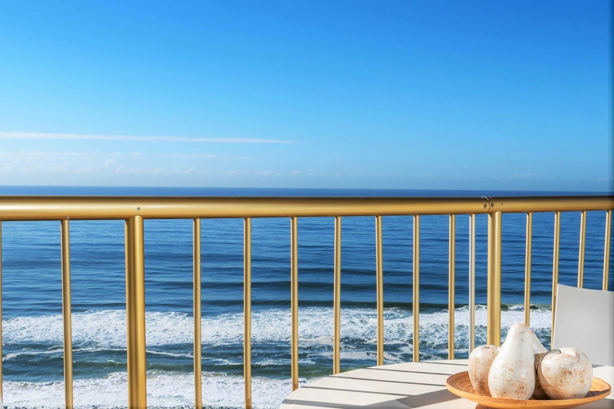 Capricorn One Beachside Holiday Apartments - Official Gold Coast Exterior foto