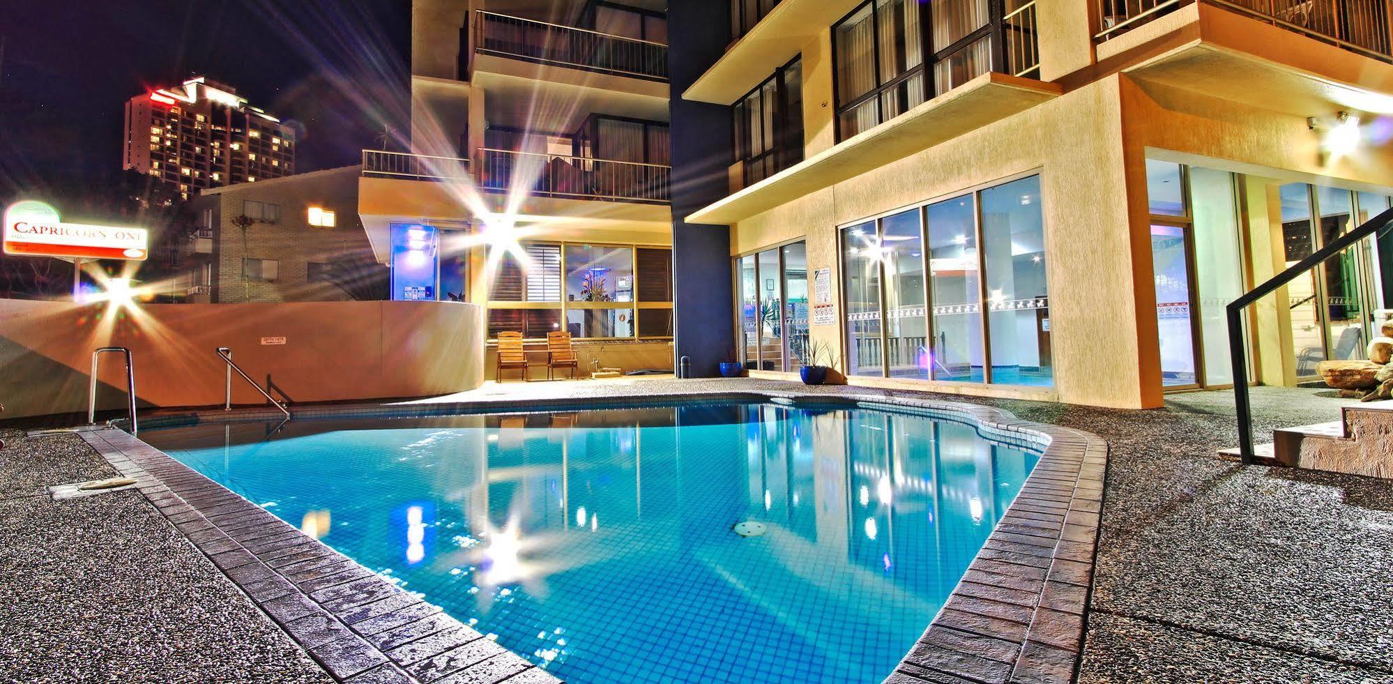 Capricorn One Beachside Holiday Apartments - Official Gold Coast Exterior foto